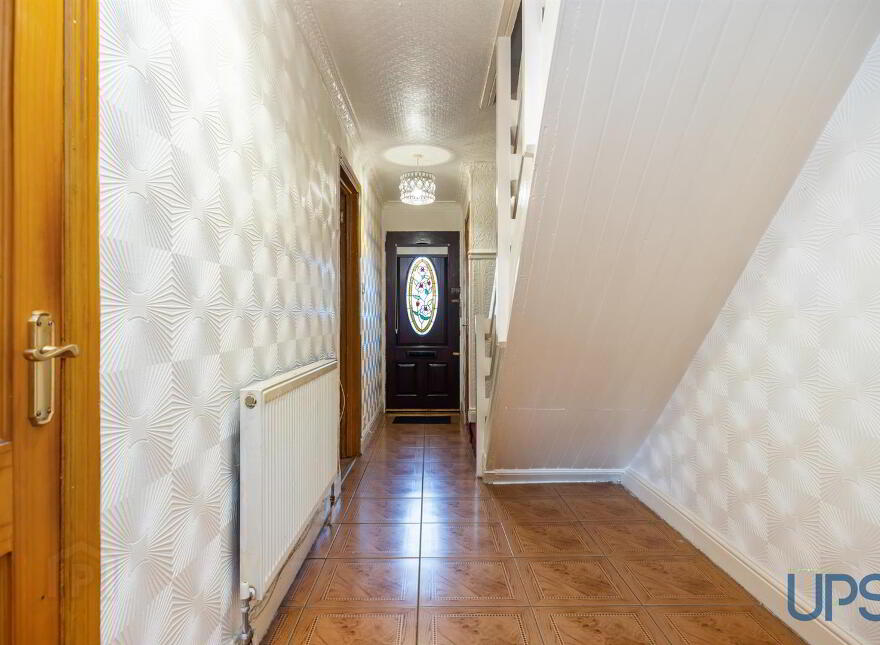 9 Ladymar Court, Off Grosvenor Road, Belfast, BT12 4NR
