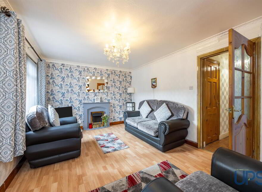 9 Ladymar Court, Off Grosvenor Road, Belfast, BT12 4NR