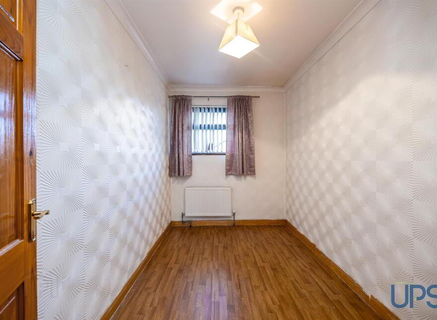 9 Ladymar Court, Off Grosvenor Road, Belfast, BT12 4NR
