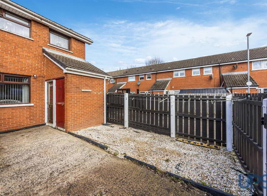 9 Ladymar Court, Off Grosvenor Road, Belfast, BT12 4NR
