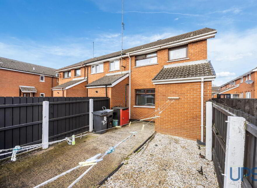 9 Ladymar Court, Off Grosvenor Road, Belfast, BT12 4NR