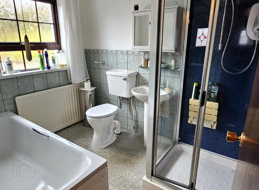 46 Kilronan Road, Lisnaskea, BT92 5EL