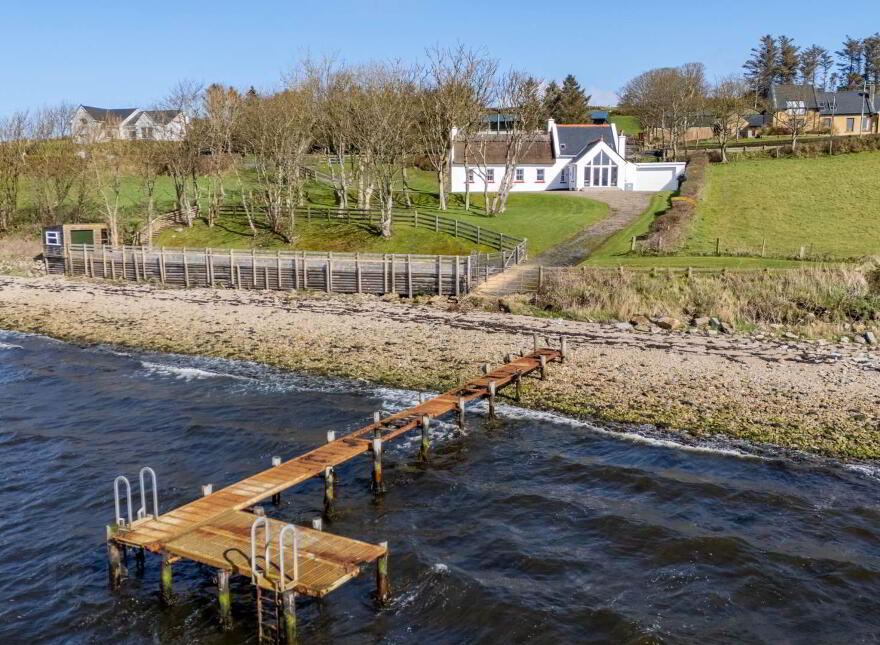 Mulroy Cottage, Ballymagowan Lower, Kerrykeel, F92X798