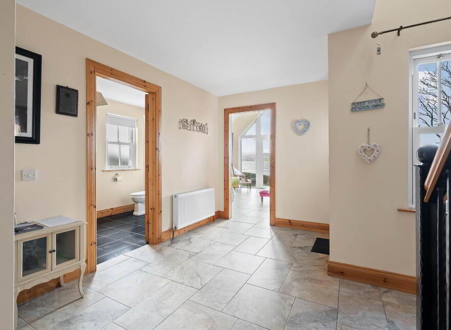 Mulroy Cottage, Ballymagowan Lower, Kerrykeel, F92X798