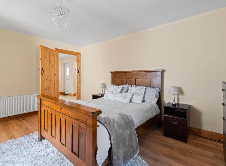 Mulroy Cottage, Ballymagowan Lower, Kerrykeel, F92X798