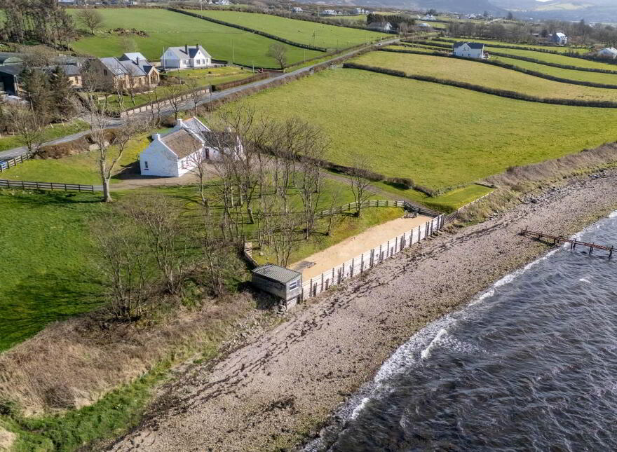Mulroy Cottage, Ballymagowan Lower, Kerrykeel, F92X798