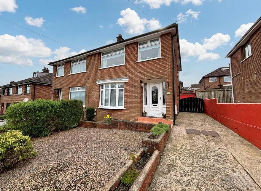 5 Wolfhill Drive, Belfast, BT14 8NS