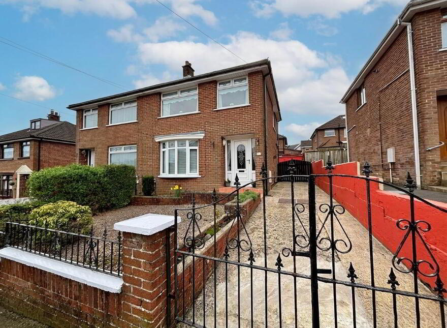 5 Wolfhill Drive, Belfast, BT14 8NS