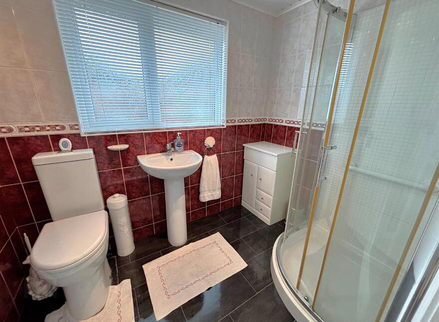5 Wolfhill Drive, Belfast, BT14 8NS