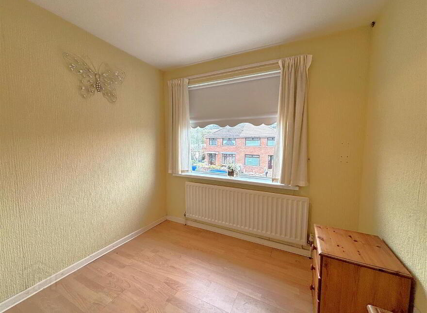 5 Wolfhill Drive, Belfast, BT14 8NS