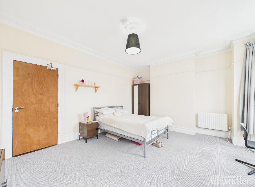 38 College Park Avenue, Belfast, BT7 1LR