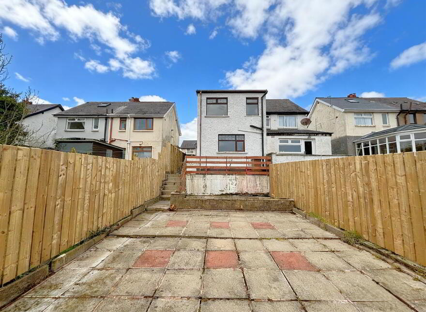 69 Joanmount Park, Belfast, BT14 6PF