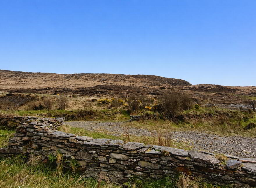 Mauladinna, Durrus, Schull, P75KR53