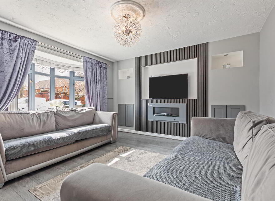 34 Stanfield Place, Belfast, BT7 2DT