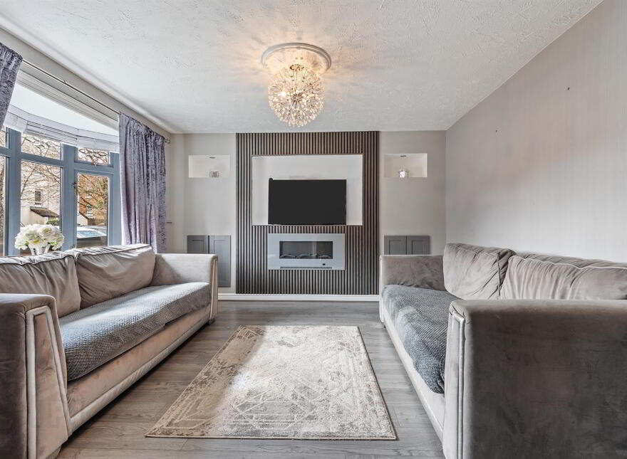 34 Stanfield Place, Belfast, BT7 2DT