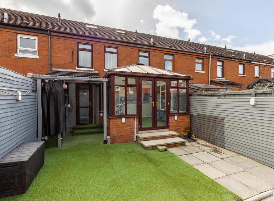 34 Stanfield Place, Belfast, BT7 2DT
