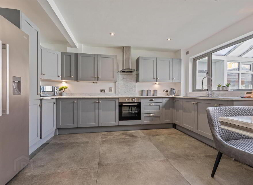 34 Stanfield Place, Belfast, BT7 2DT