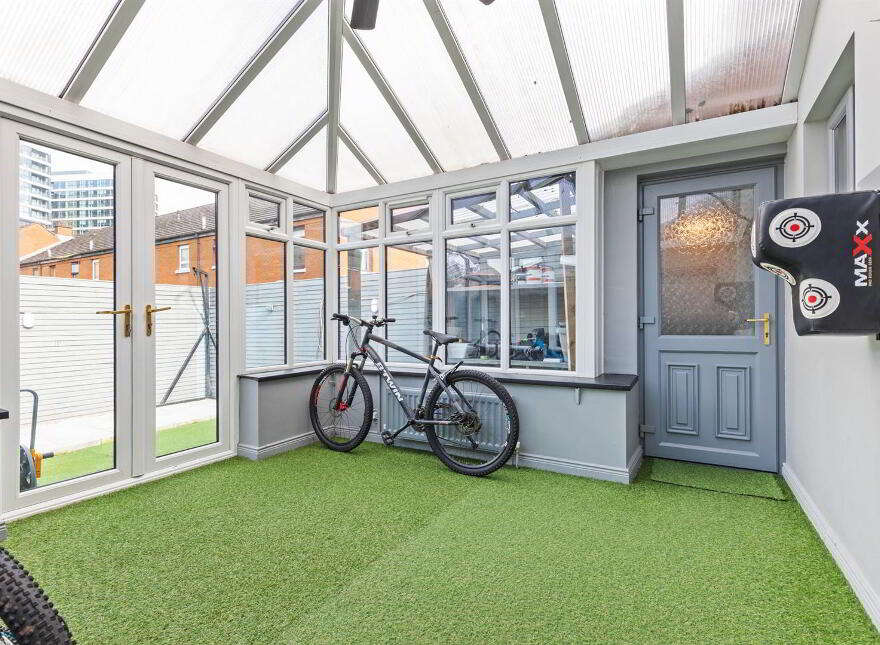 34 Stanfield Place, Belfast, BT7 2DT
