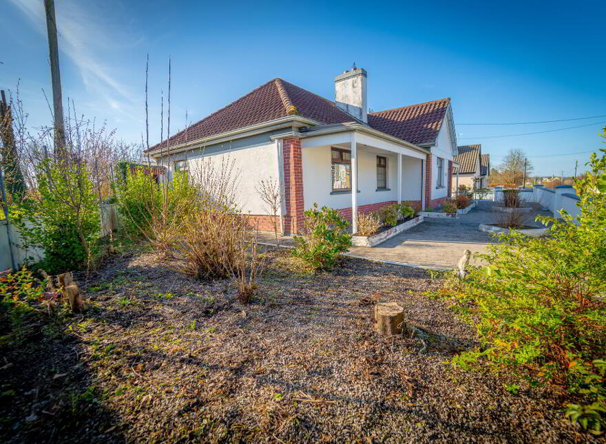 Ballina Road, Foxford, F26CH79