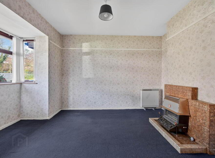 12 Carnanmore Park, Suffolk, Belfast, BT11 9LX
