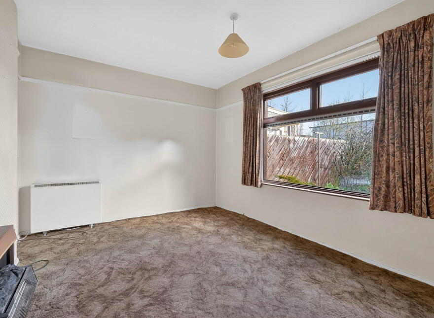 12 Carnanmore Park, Suffolk, Belfast, BT11 9LX