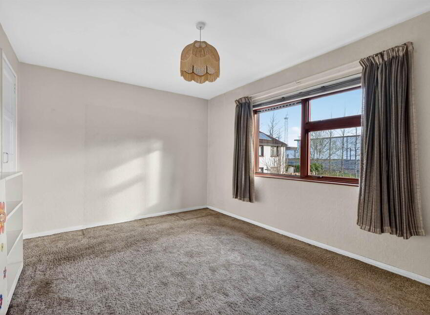 12 Carnanmore Park, Suffolk, Belfast, BT11 9LX