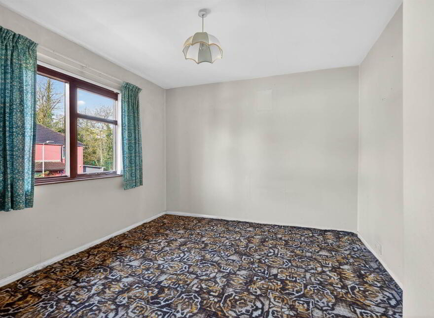 12 Carnanmore Park, Suffolk, Belfast, BT11 9LX