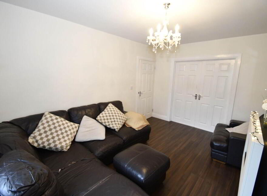 10 Mount Eagles Link, Dunmurry, Belfast, BT17 0FY