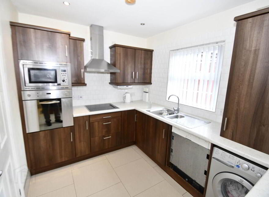 10 Mount Eagles Link, Dunmurry, Belfast, BT17 0FY