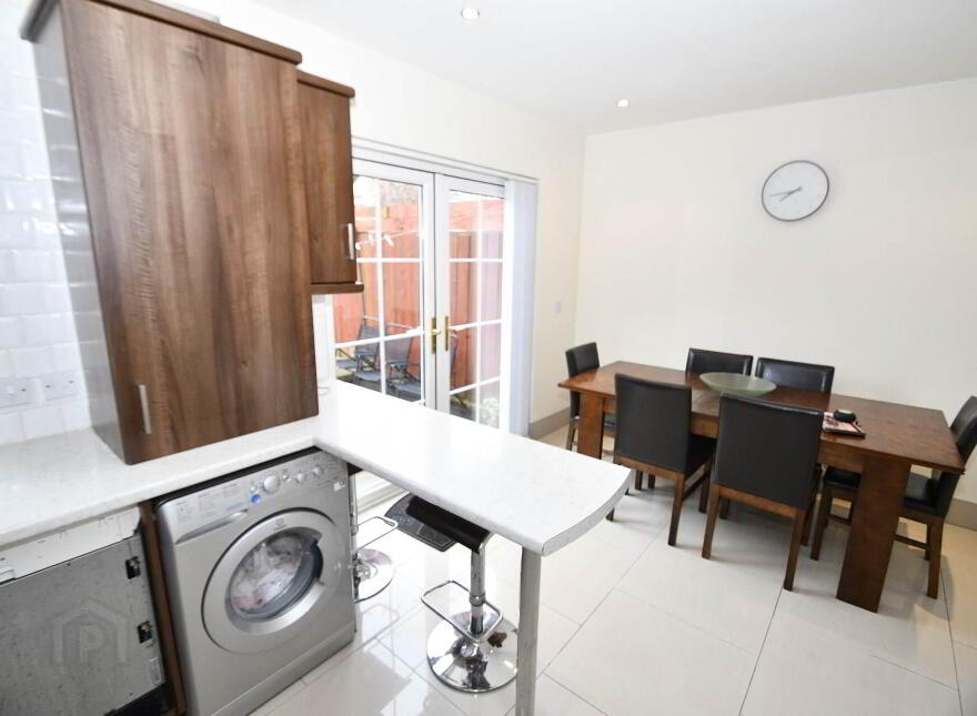 10 Mount Eagles Link, Dunmurry, Belfast, BT17 0FY
