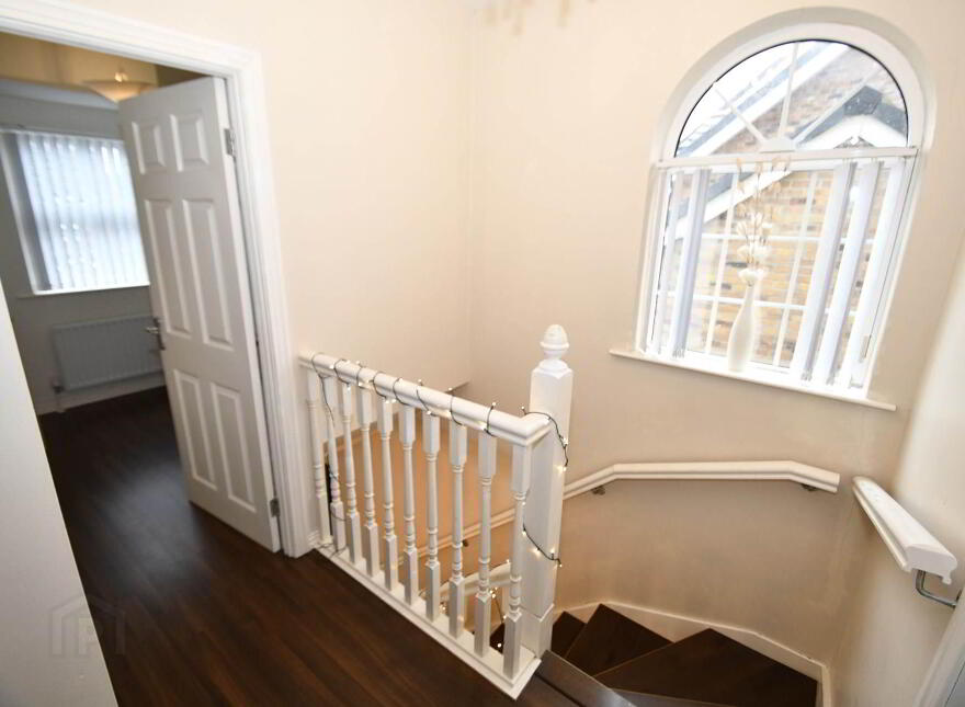 10 Mount Eagles Link, Dunmurry, Belfast, BT17 0FY
