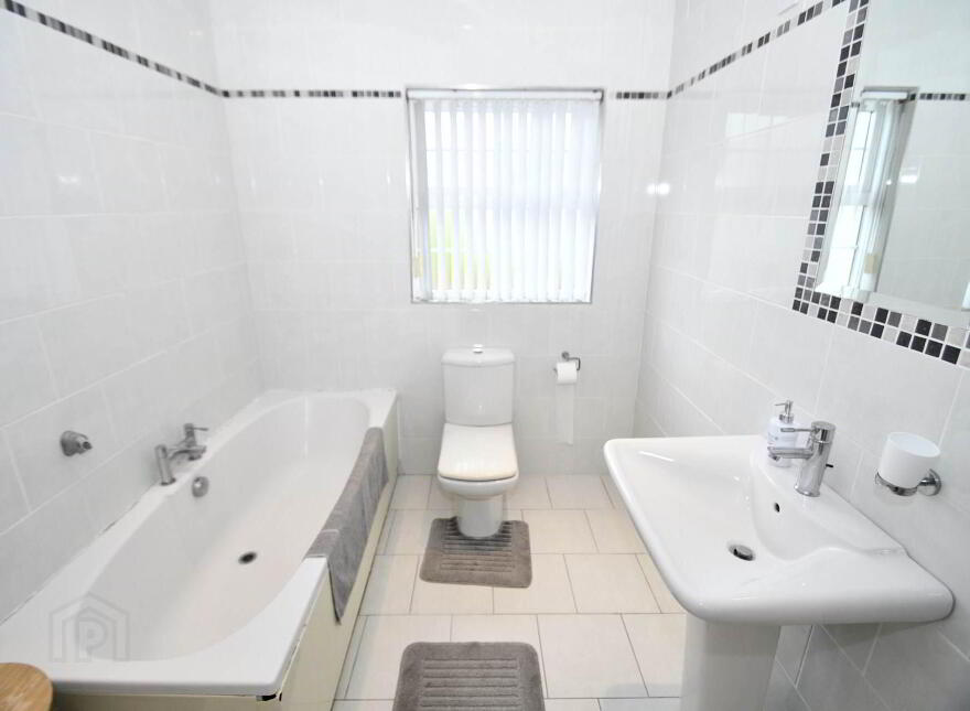10 Mount Eagles Link, Dunmurry, Belfast, BT17 0FY