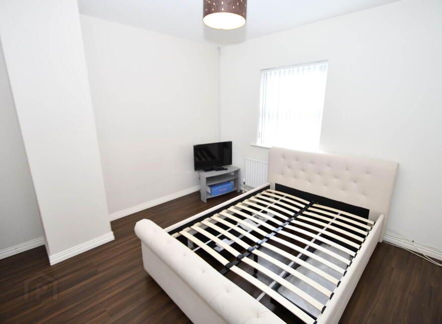 10 Mount Eagles Link, Dunmurry, Belfast, BT17 0FY