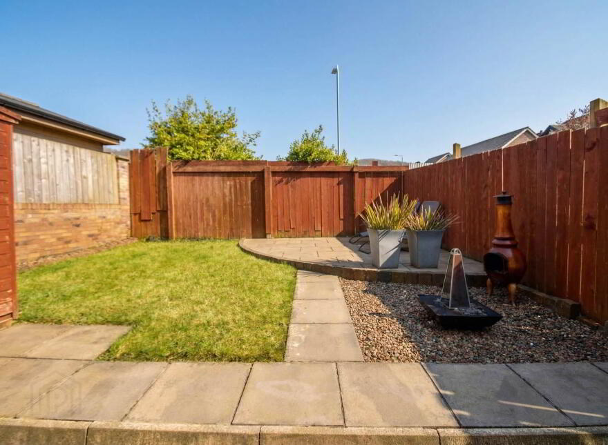 10 Mount Eagles Link, Dunmurry, Belfast, BT17 0FY
