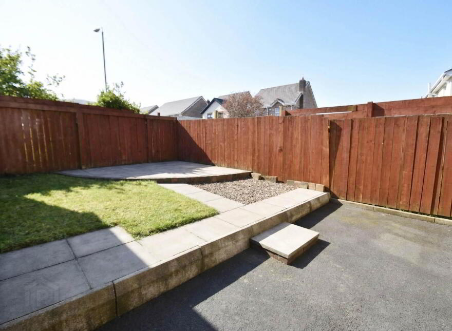10 Mount Eagles Link, Dunmurry, Belfast, BT17 0FY