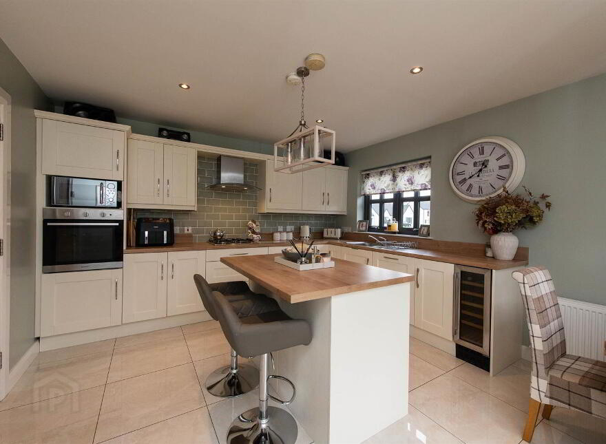 16 Park Lane, Downpatrick, BT30 6GH