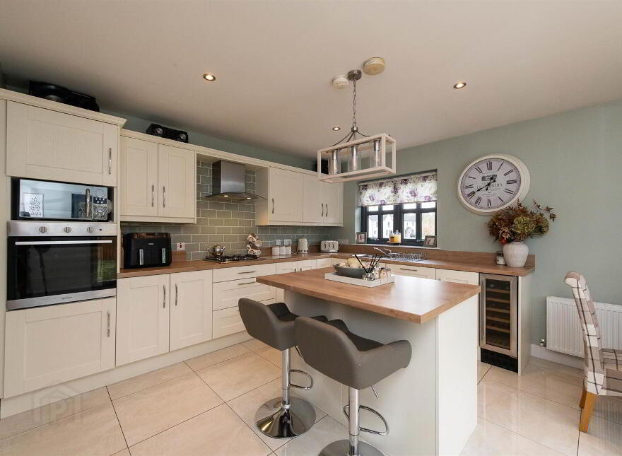 16 Park Lane, Downpatrick, BT30 6GH