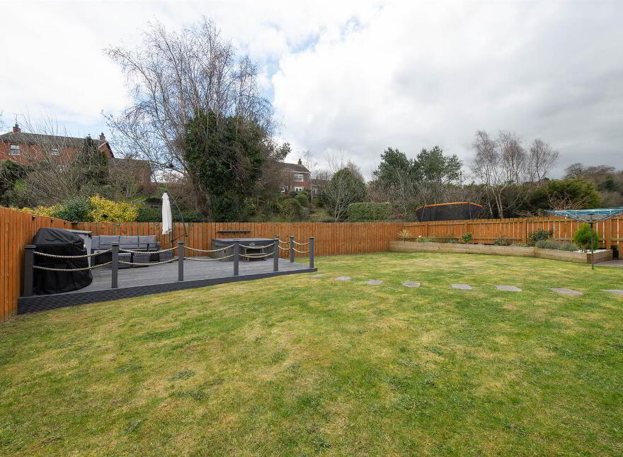 16 Park Lane, Downpatrick, BT30 6GH