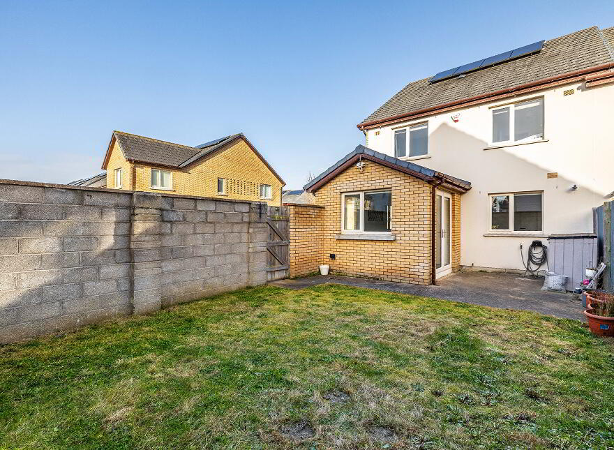 10 St Helen's Walk, Adamstown, Lucan, K78X7K4