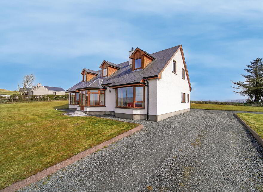 Fawninoughan, Milford, F92X211