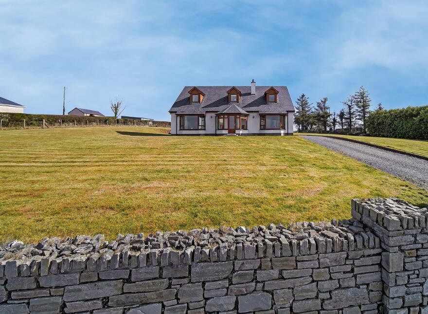 Fawninoughan, Milford, F92X211