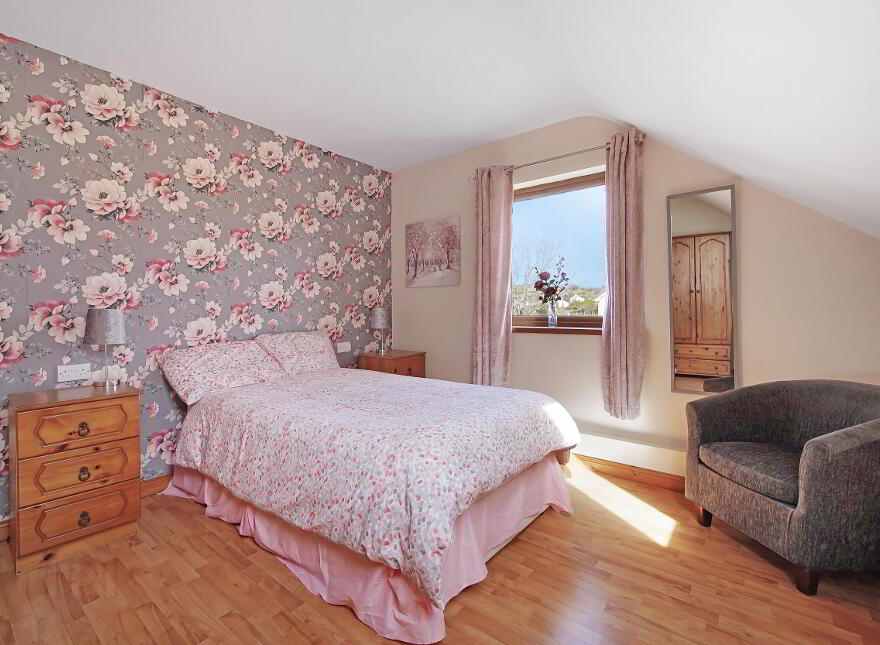 Fawninoughan, Milford, F92X211