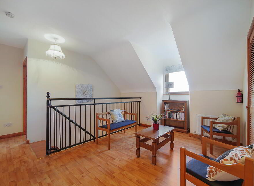 Fawninoughan, Milford, F92X211
