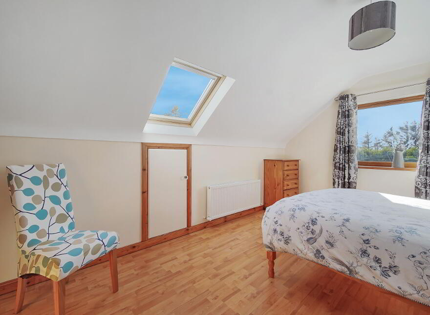Fawninoughan, Milford, F92X211