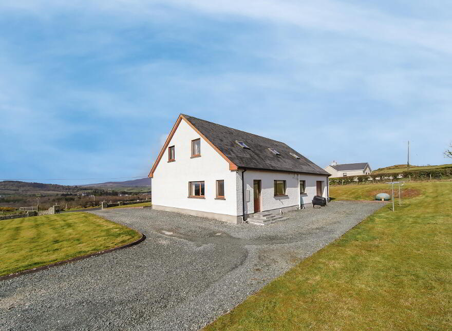 Fawninoughan, Milford, F92X211