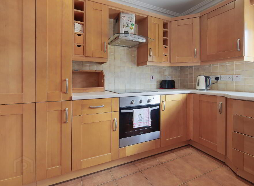 Fawninoughan, Milford, F92X211