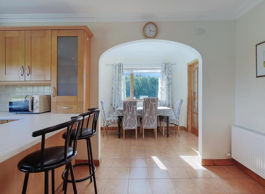 Fawninoughan, Milford, F92X211