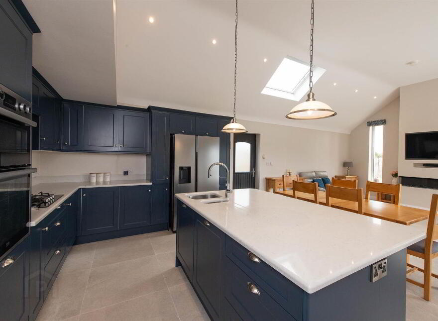 72 Annacloy Road, Downpatrick, BT30 9AQ