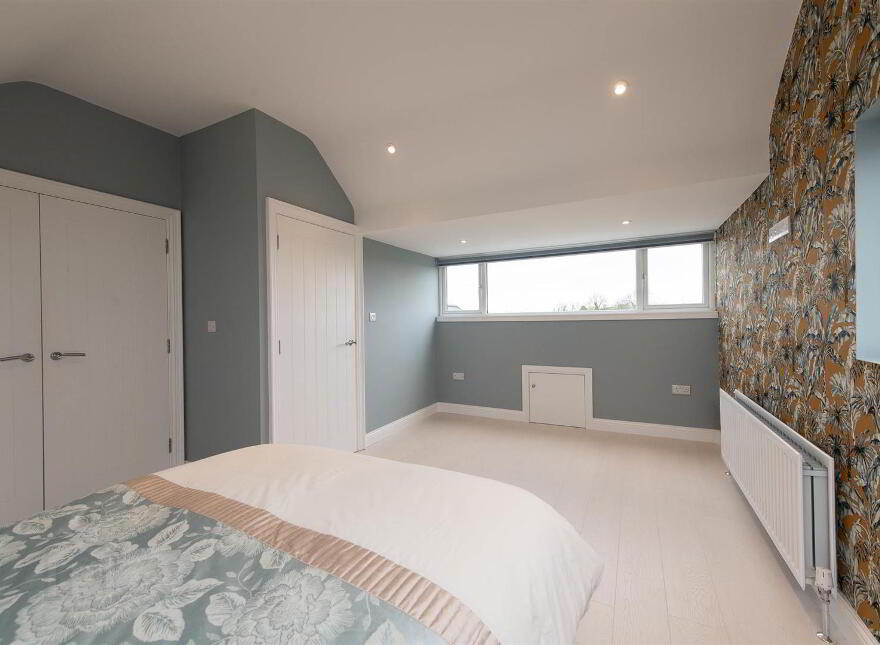 72 Annacloy Road, Downpatrick, BT30 9AQ
