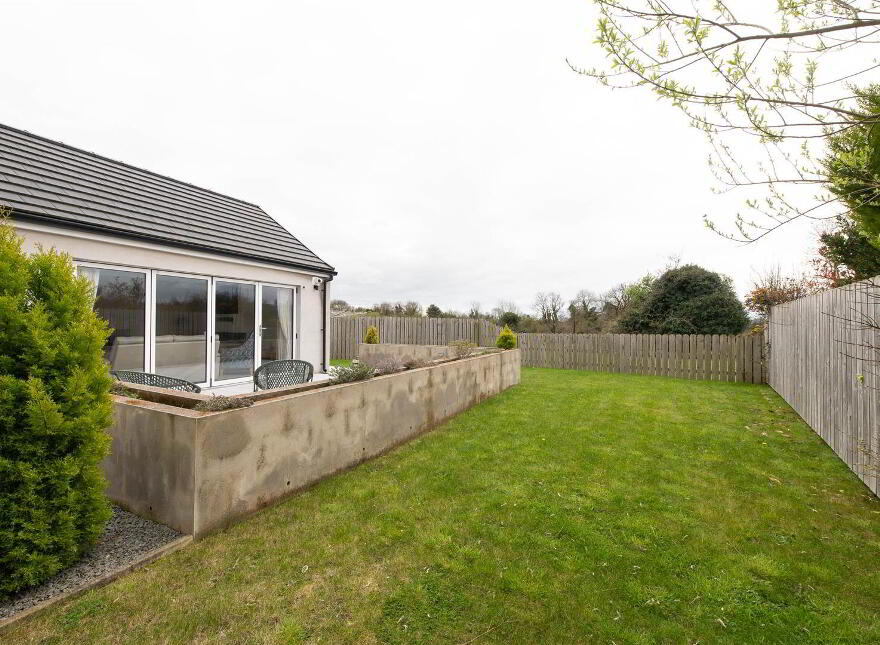 72 Annacloy Road, Downpatrick, BT30 9AQ